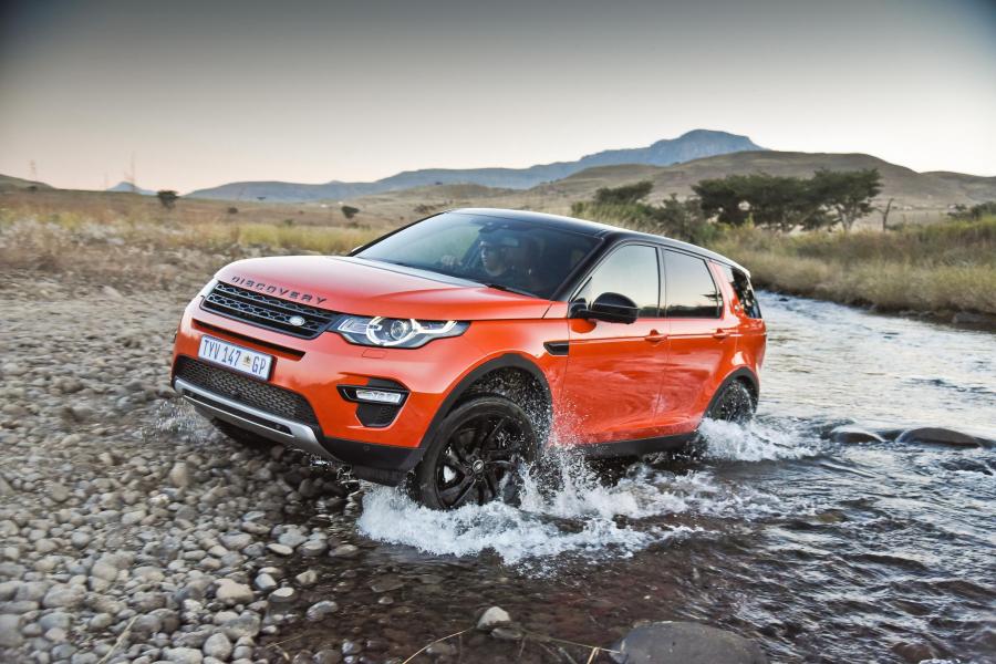 Land Rover Discovery Sport HSE Luxury Black Design Pack (ZA) '2015